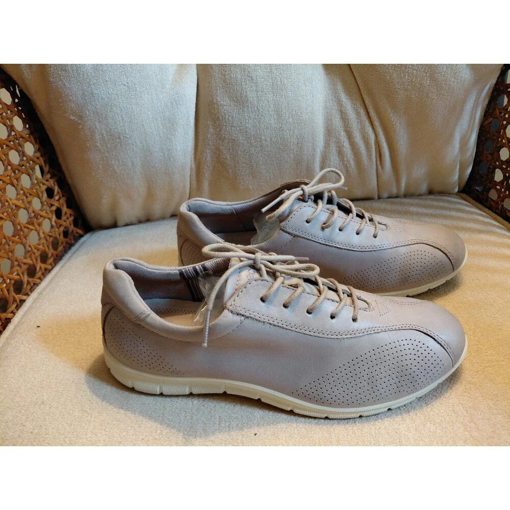 ECCO Womens 38 Leather Lace Up Walking Shoes Taupe Beige Comfort Sneakers US 7.5